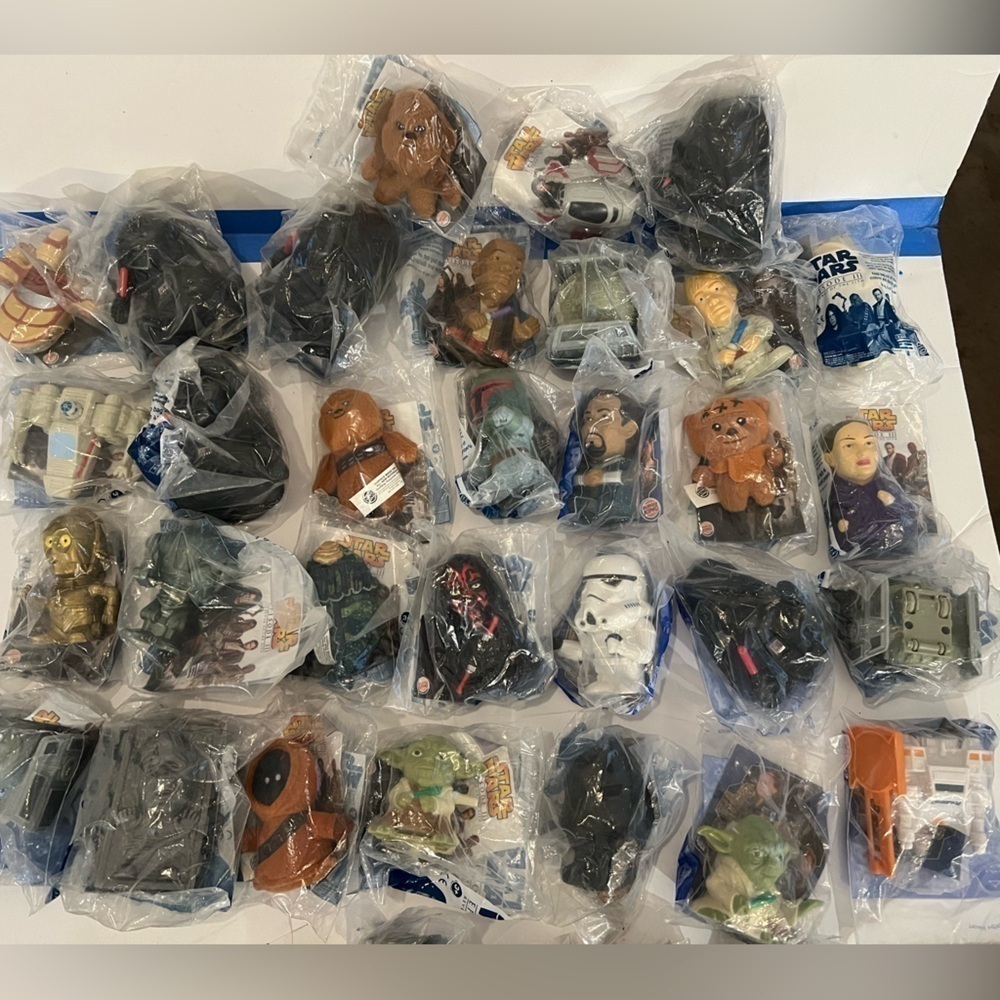 Star Wars Burger King/McDonald’s Toys - 43 In Total